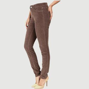 Level 99 Liza Mid-Rise in Musk